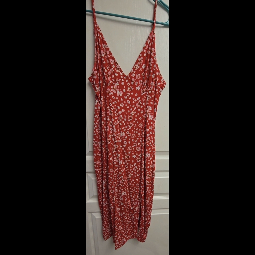 SHEIN Red and White Floral Midi Dress